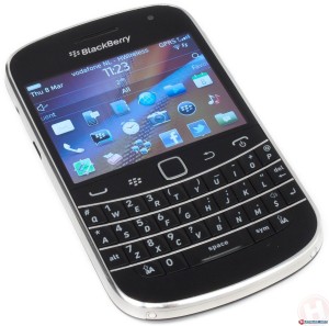 blackberry_9900_bold_charcoal