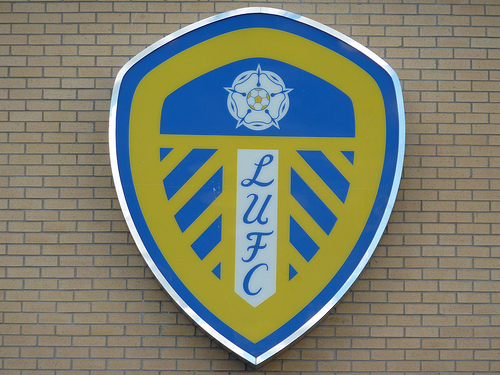 leeds united badge