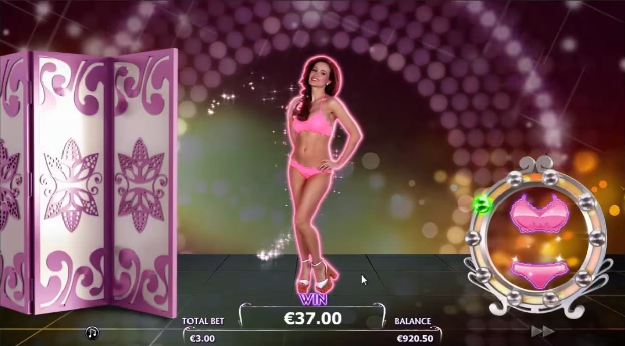 An Evening with Holly Madison HollyBonus Feature Gameplay